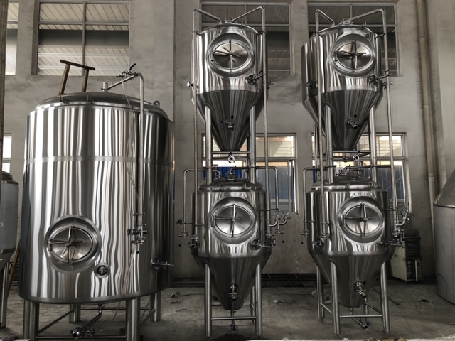 Anderson Brewing Consultantion - Photos of Brewing at Work